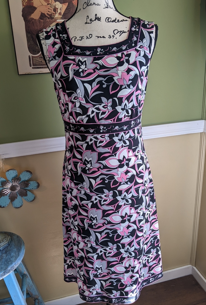 Als Tahari Dress